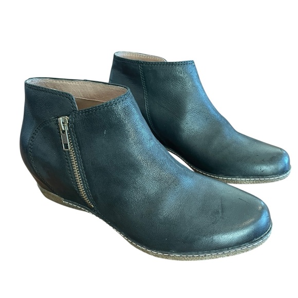 Dansko Shoes - Dansko Women's Leyla Black Leather Ankle Boots Shoes - EU Size 40 US Size 9.5-10
